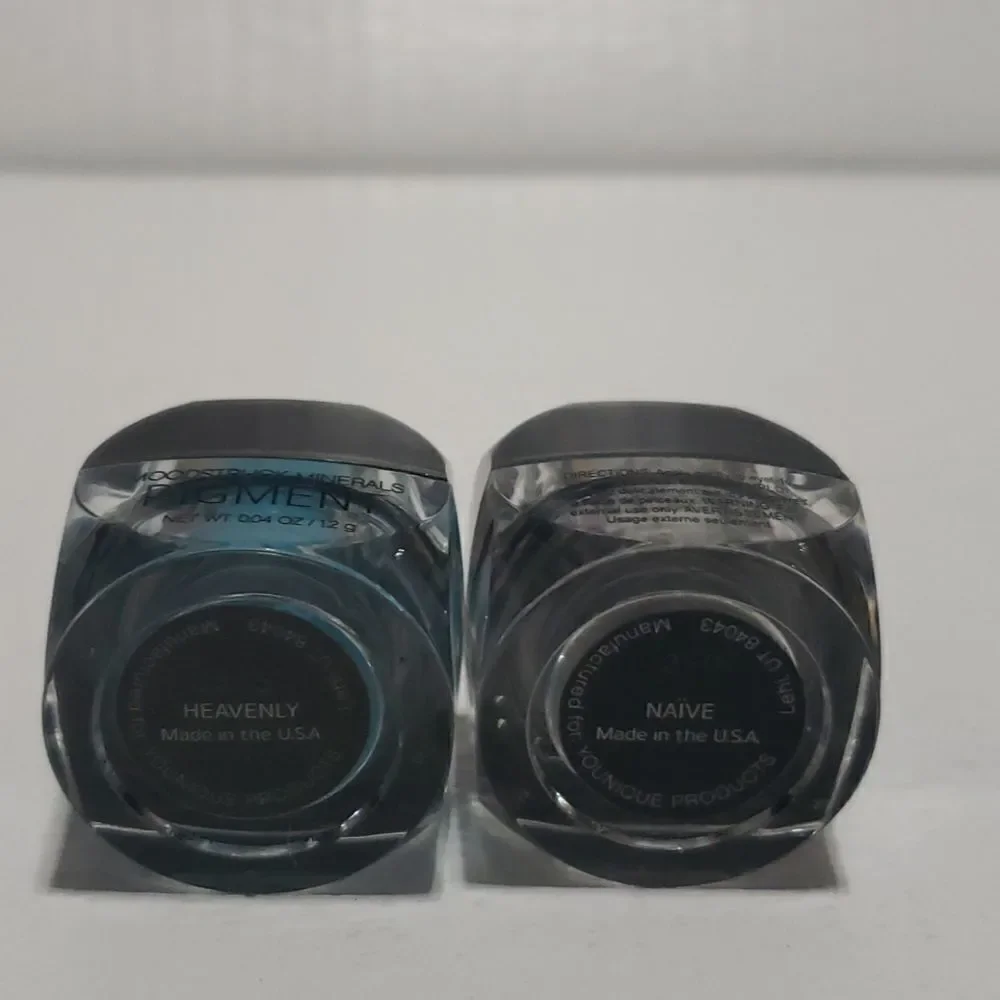 Younique mineral loose eyeshadow pigments